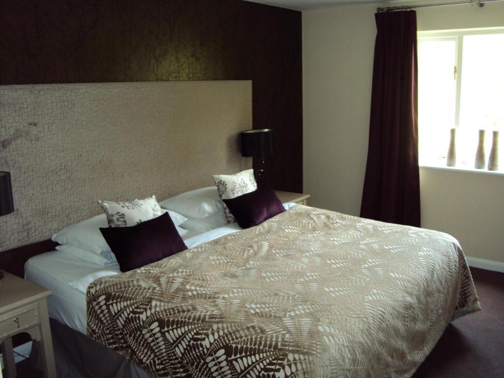 The Crown Of Crucis Country Inn And Hotel Cirencester Cameră foto